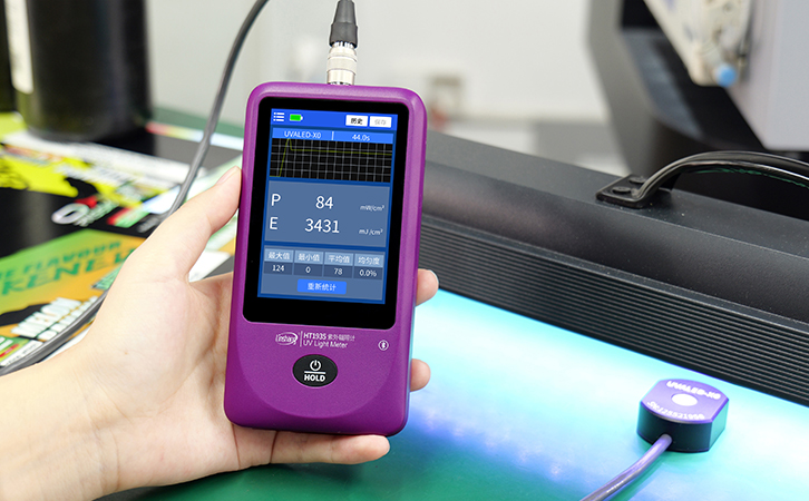 HT1935多探头紫外辐照计