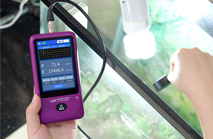 HT1935测量UVB光源